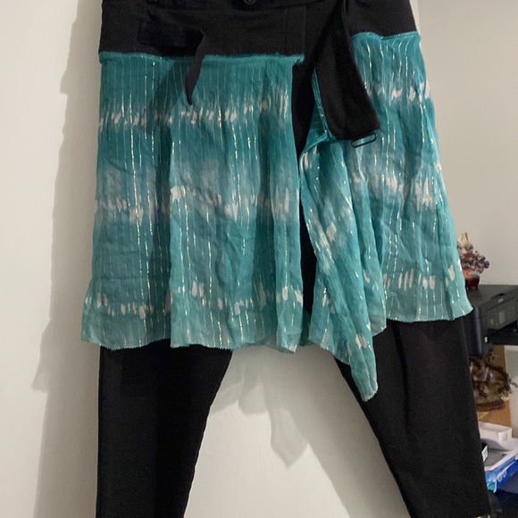 Zara pants Medium - Picture 5 of 10